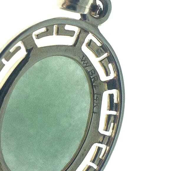 14K Yellow Gold Green Jade Cabachon Pendant Greek Key 3 grams - Picture 7 of 13